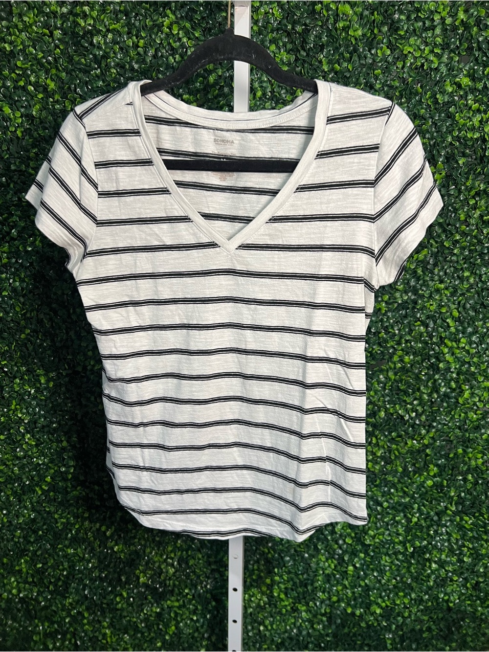 Sonoma White V-Neck Short Sleeve Tee with Black Stripes